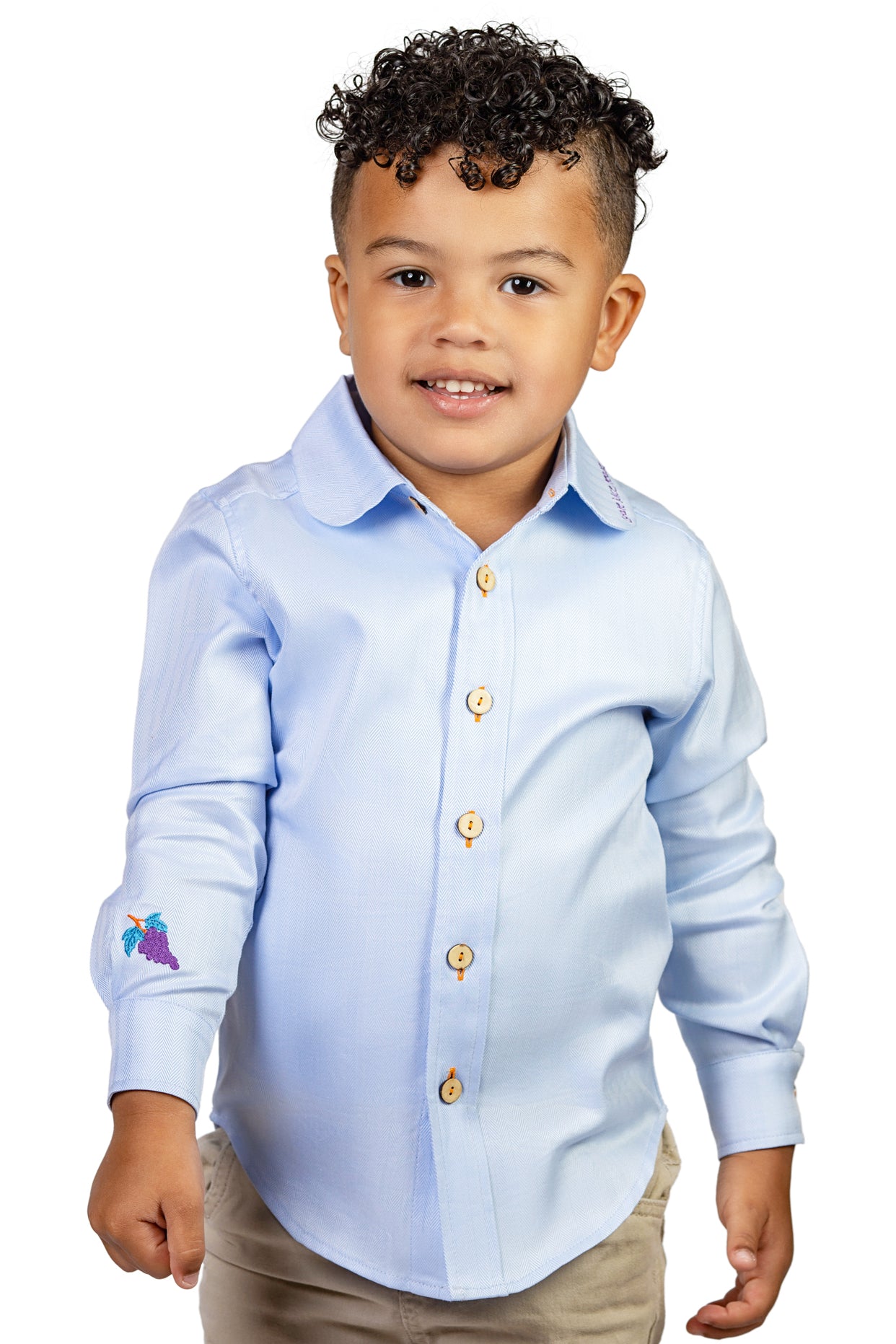 boy.ish anti-spill button-up rounded collar